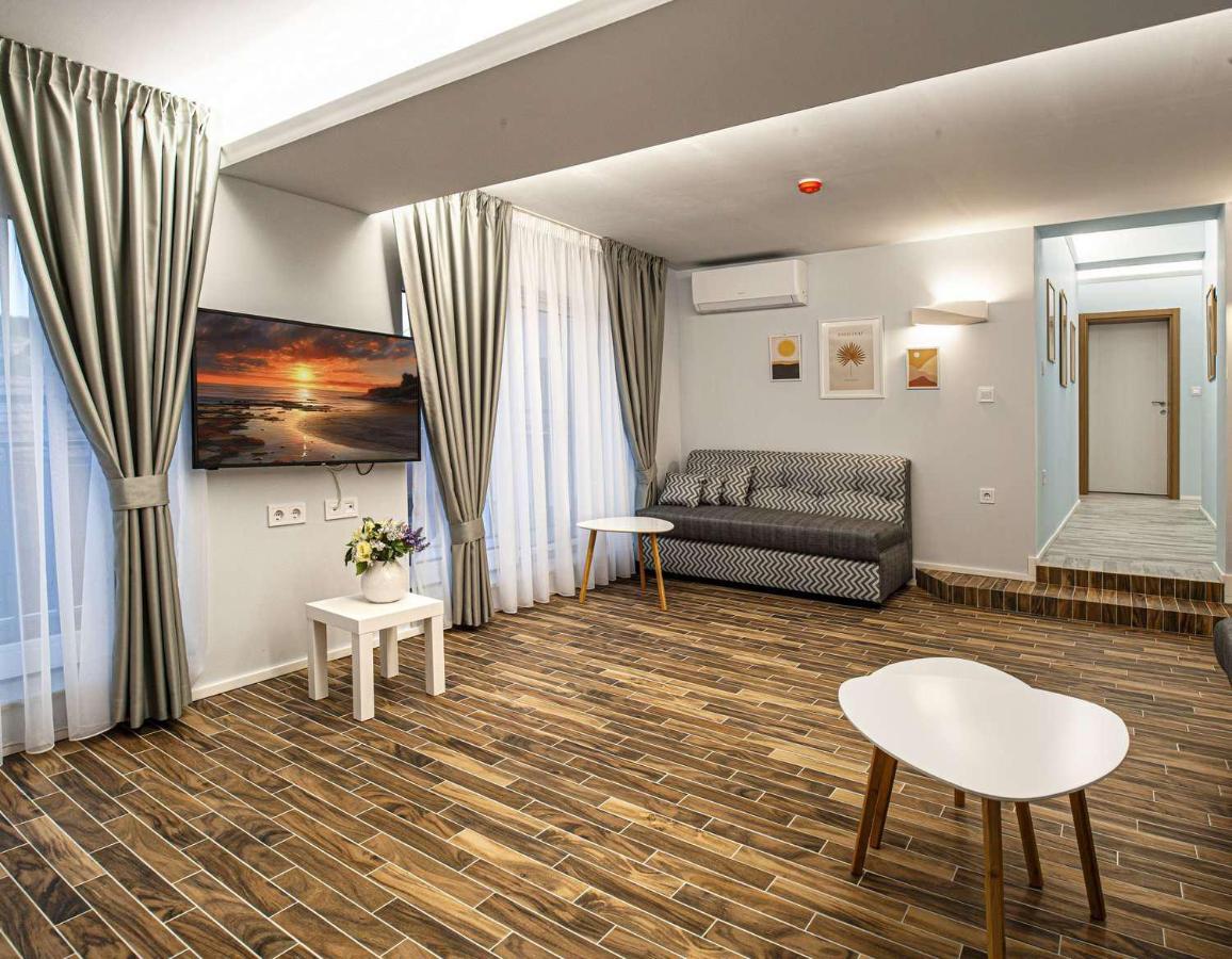 Guest House Rhea / Къща За Гости Рея Μπαλτσίκ Εξωτερικό φωτογραφία